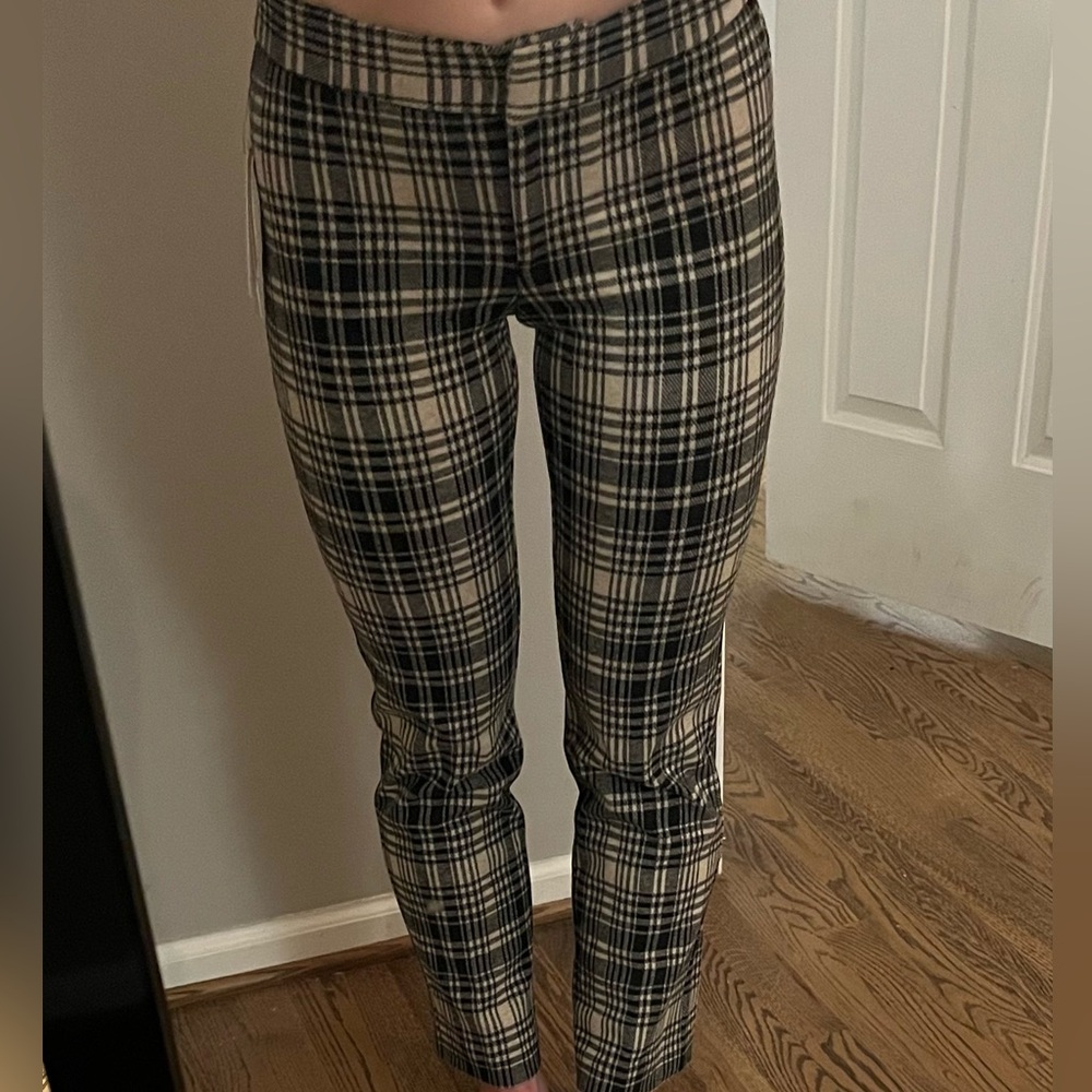 Amanda and Chelsea black& taupe pants